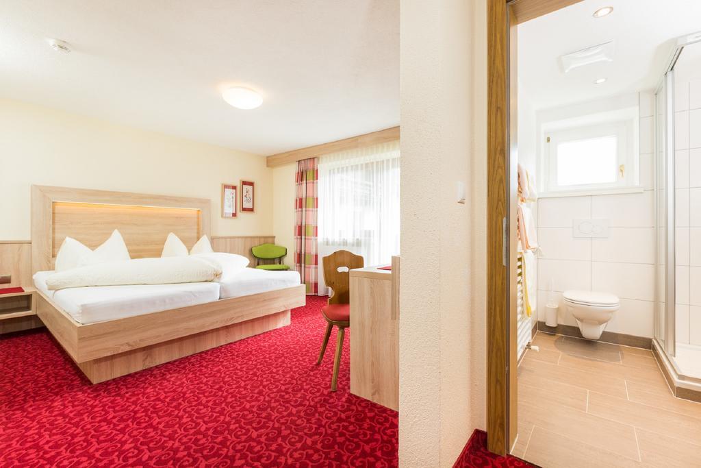 B&B Windau Sölden Buitenkant foto