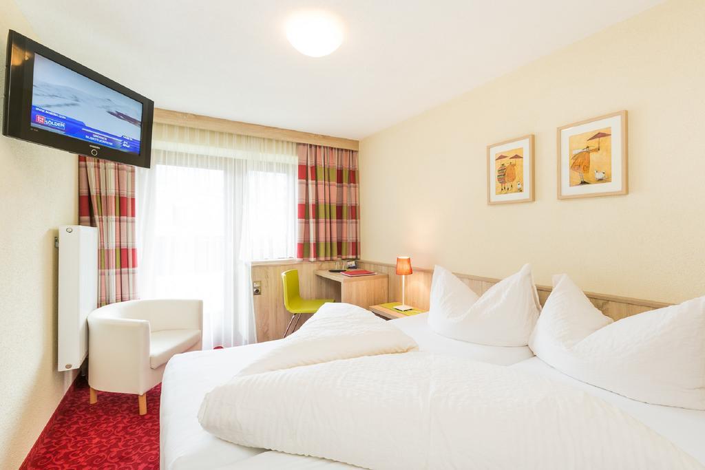 B&B Windau Sölden Buitenkant foto